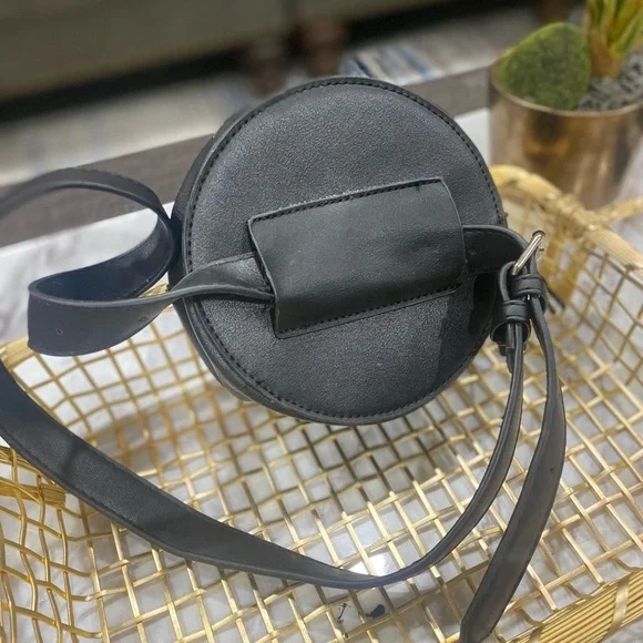 Snakeskin Pattern Round Belt Bag - Picture 3 of 5